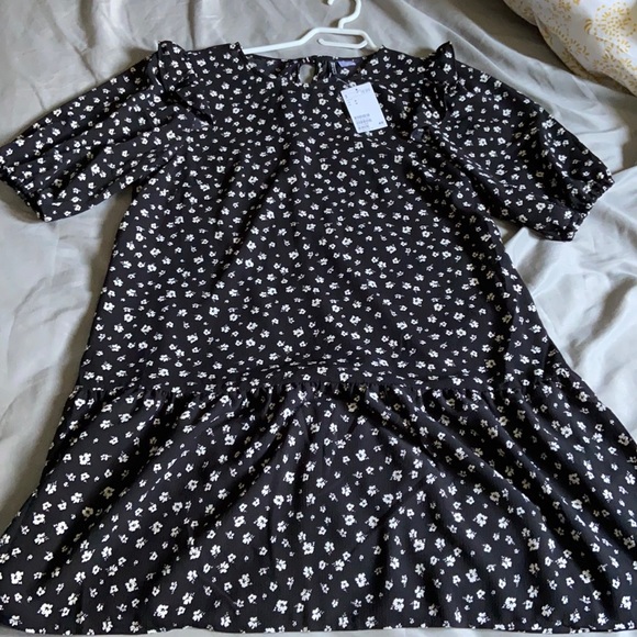 Casual Dress - Picture 1 of 3